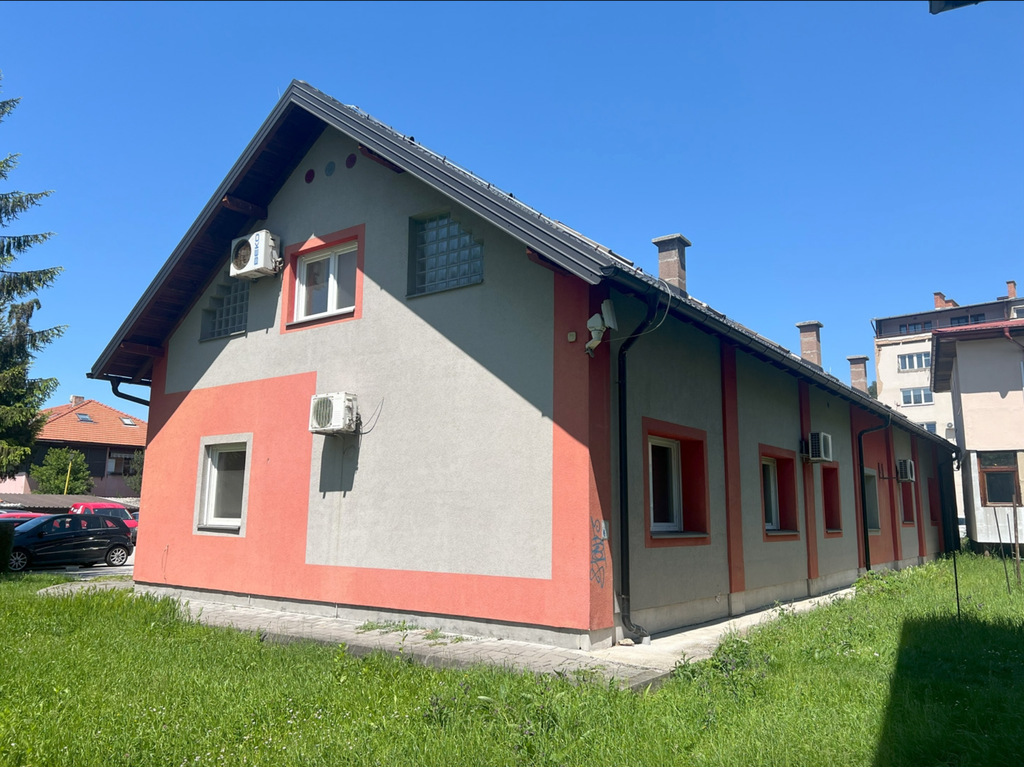 Slika zaslona 2025-09-27 u 12.40.27.webp