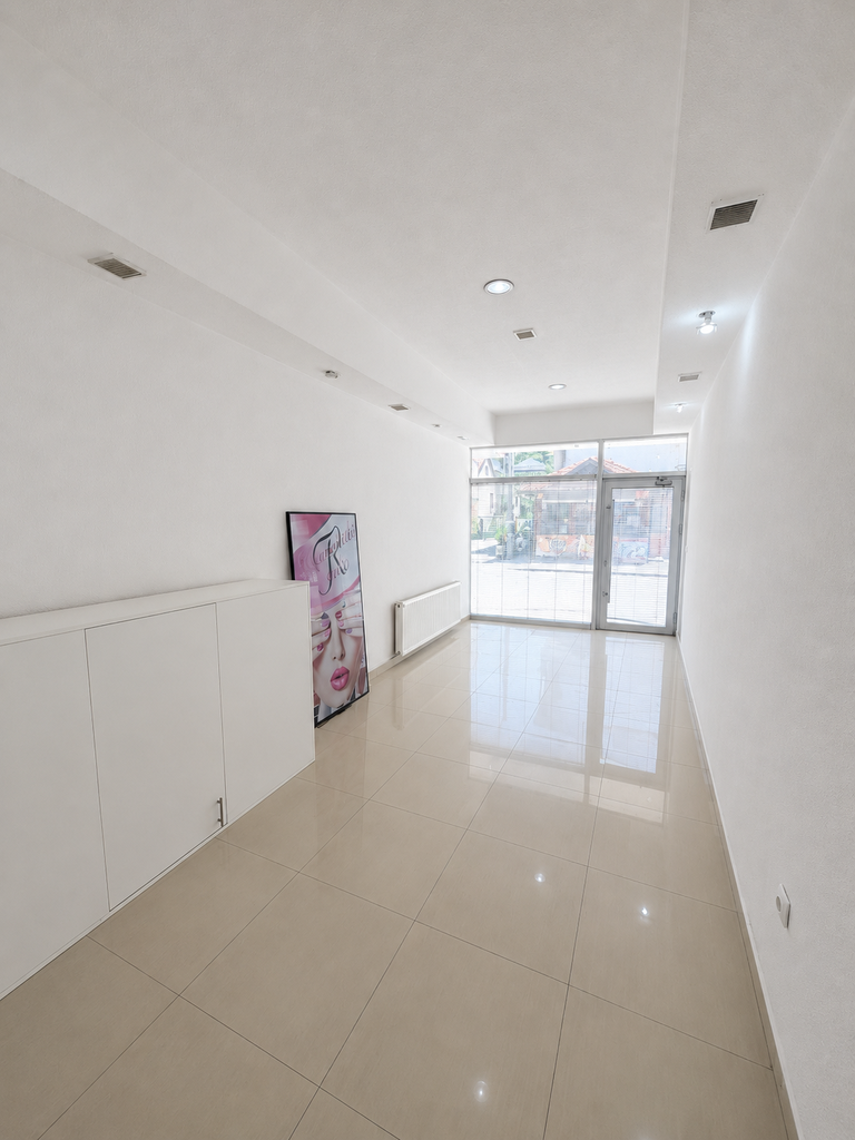 ADDD80B3-A77F-4848-B1AD-9A80DEAEDF52.webp
